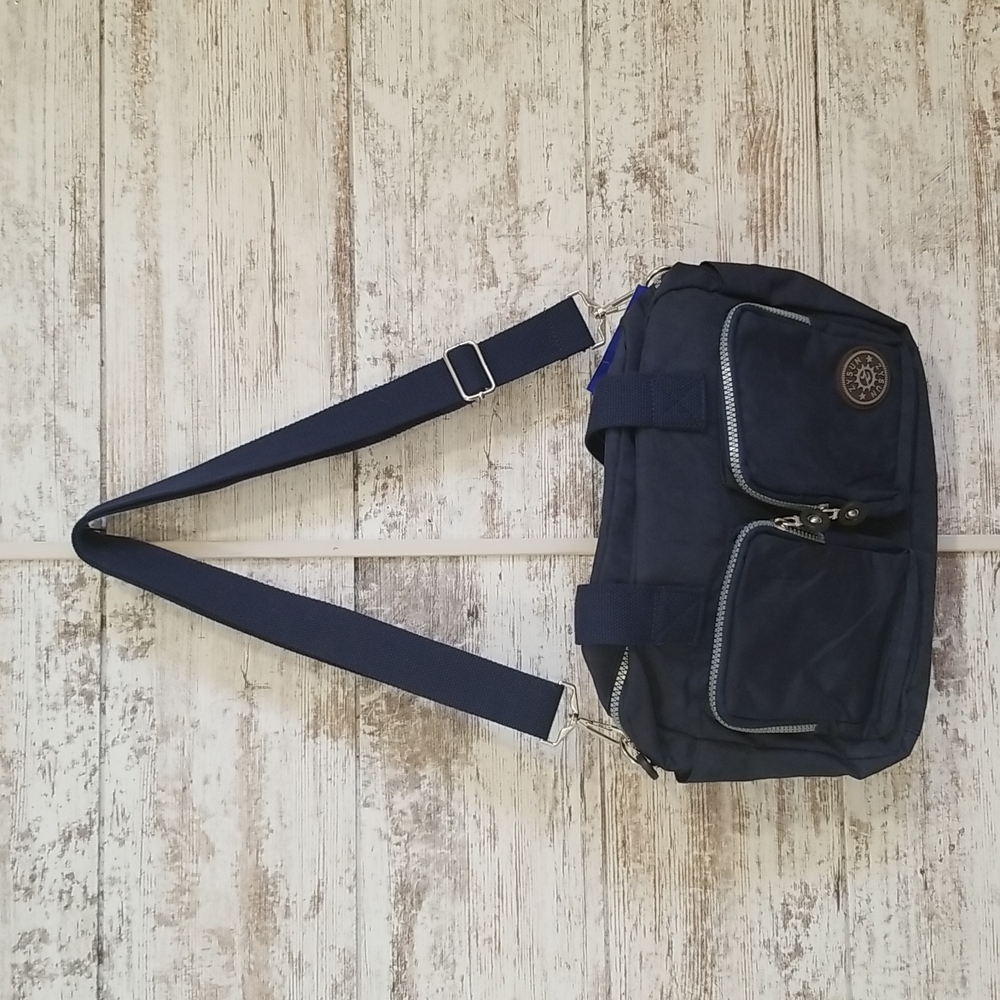 Navy overnight bag